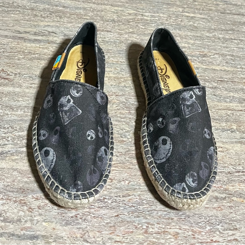 Disney’s espadrille 💀 skull head shoes